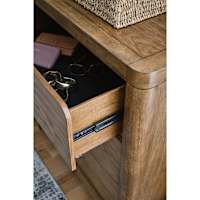 Cabalynn Dresser