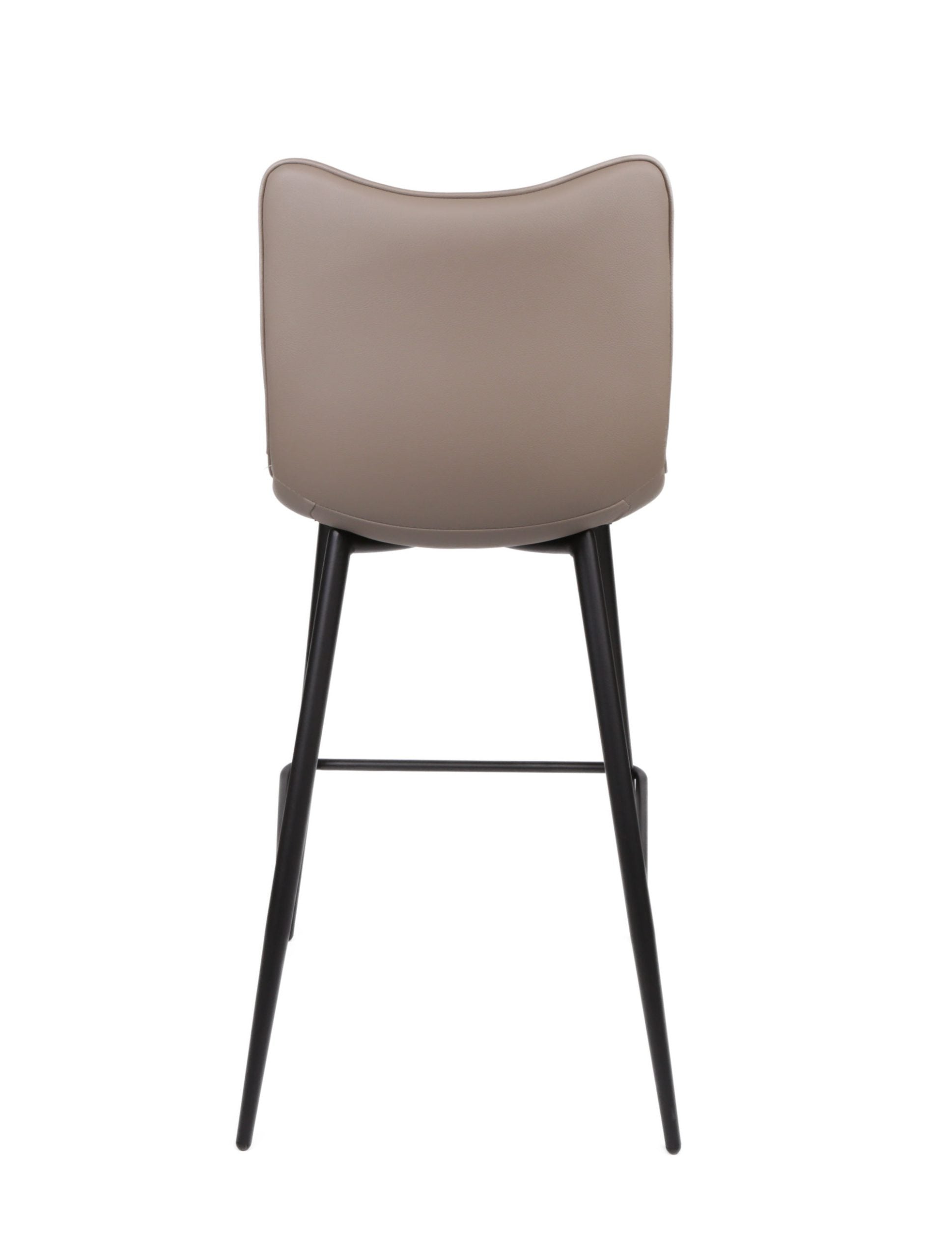 Claudia Stool